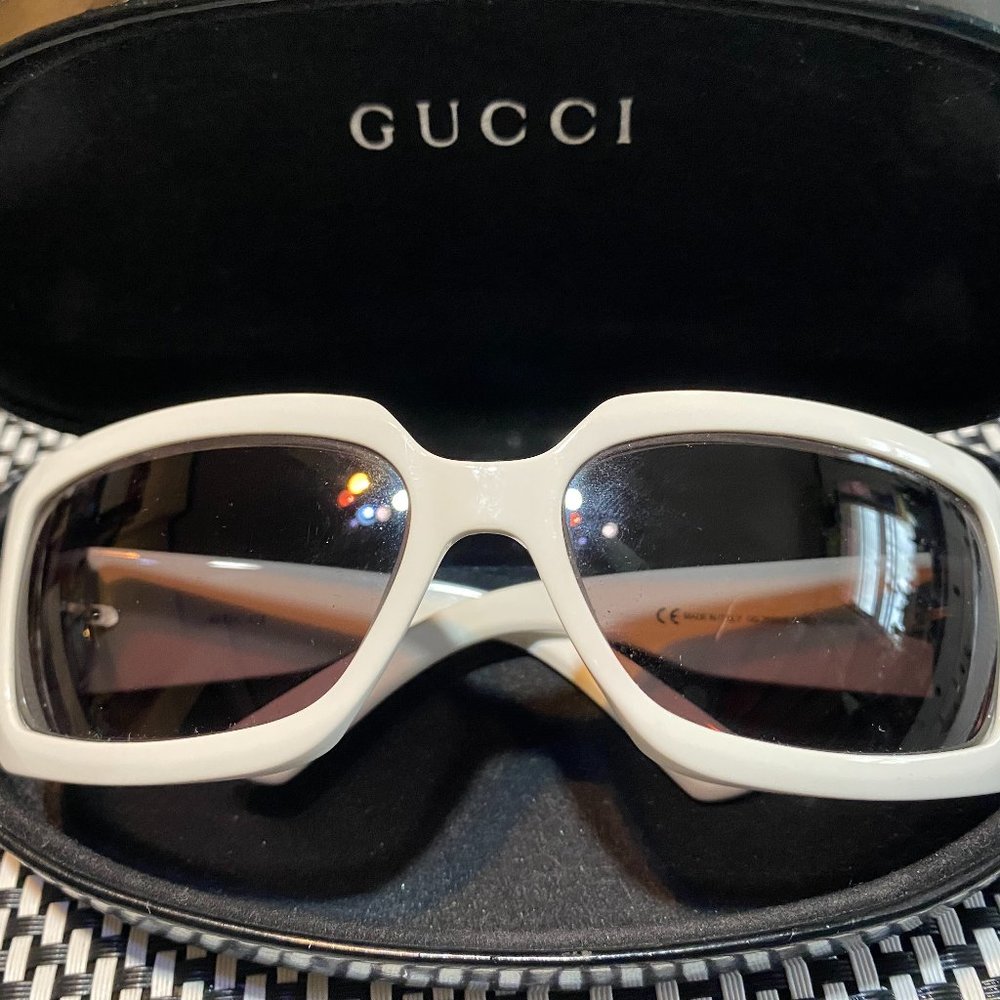 Gucci Sunglasses GG2593/S  Womens White with Case